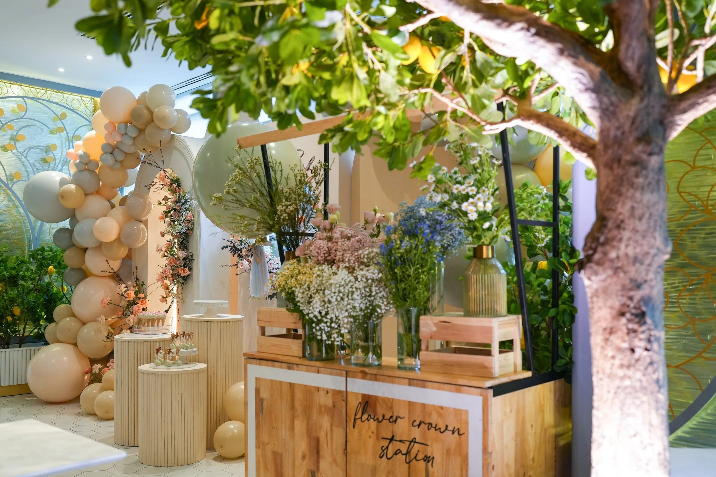 Fresh Flower Crown Station
