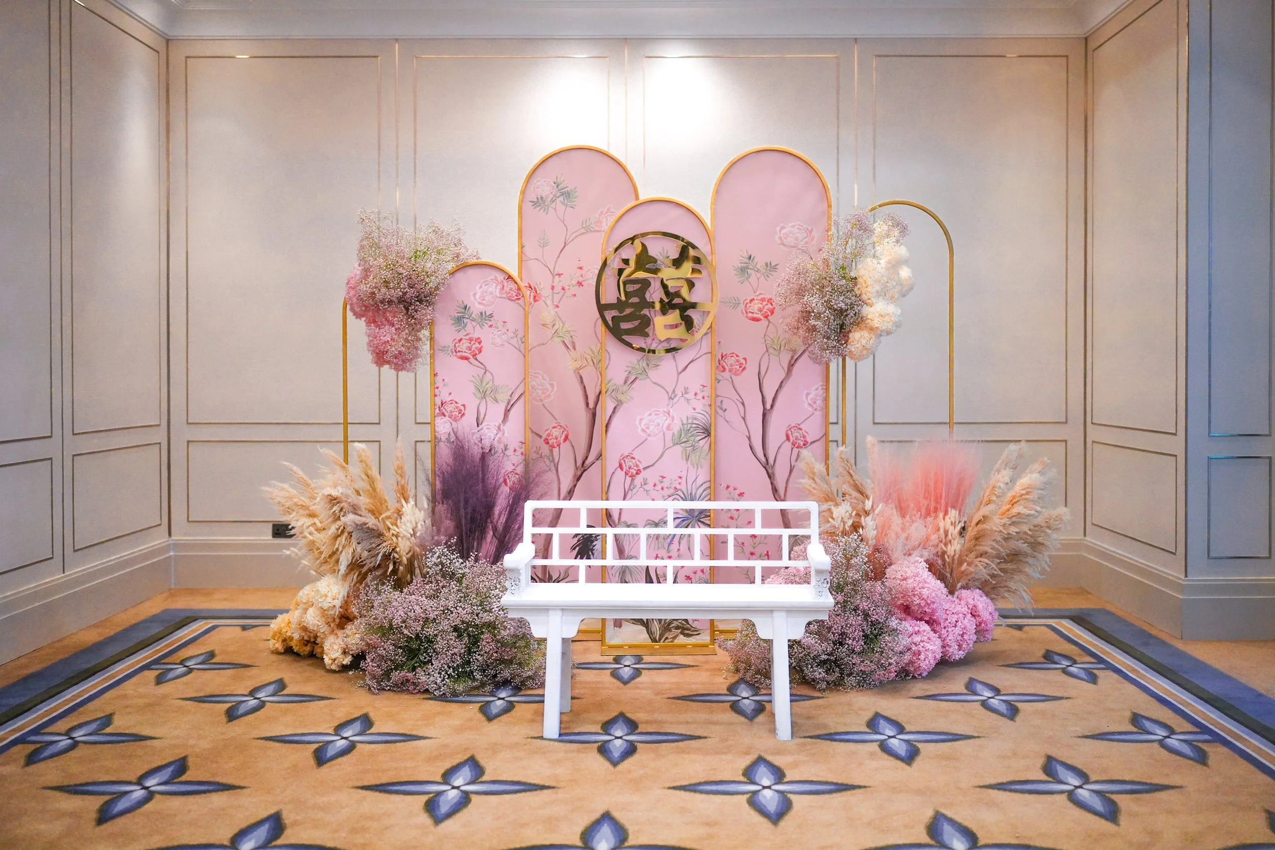 Tea Ceremony Curve Screen Backdrop