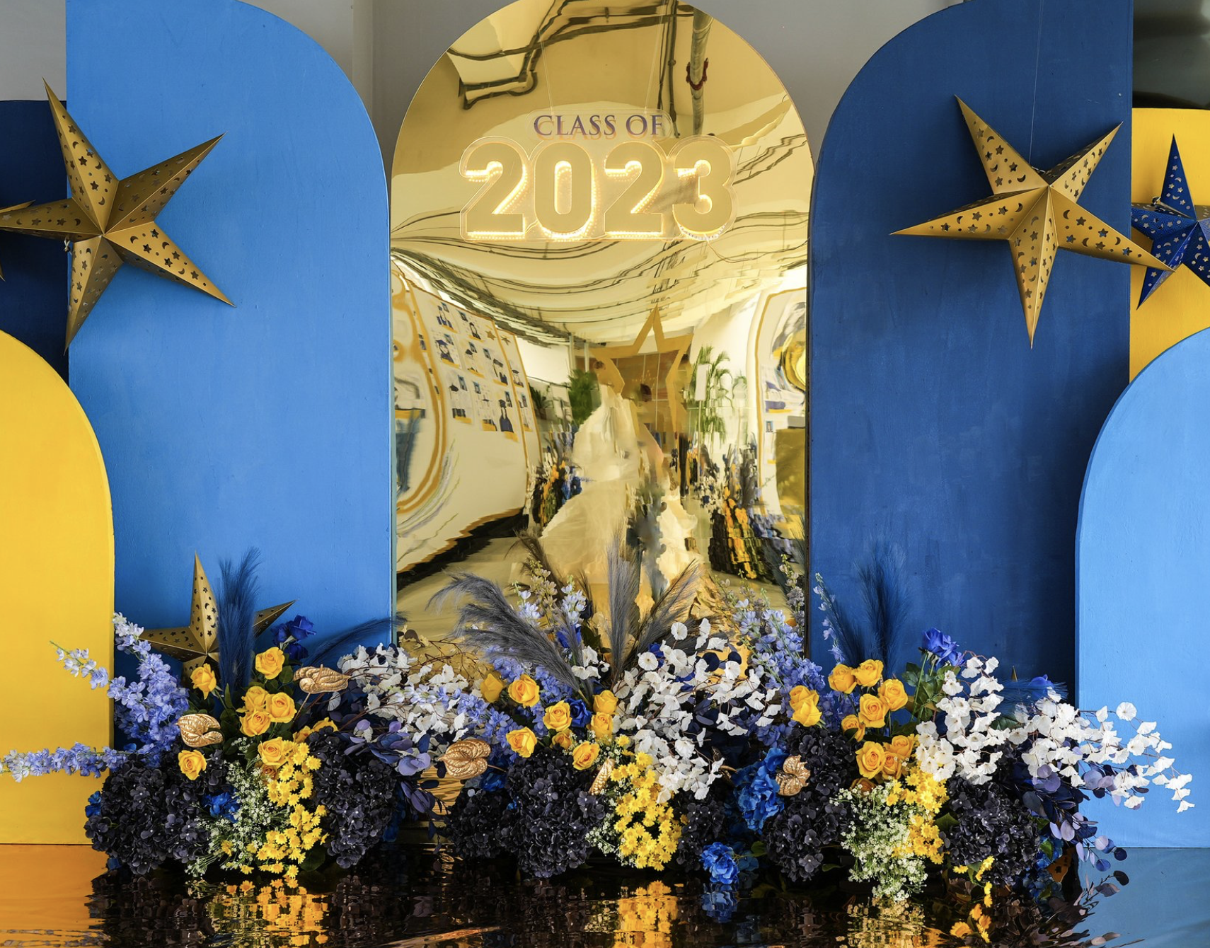 Gold Mirror Panel Backdrop