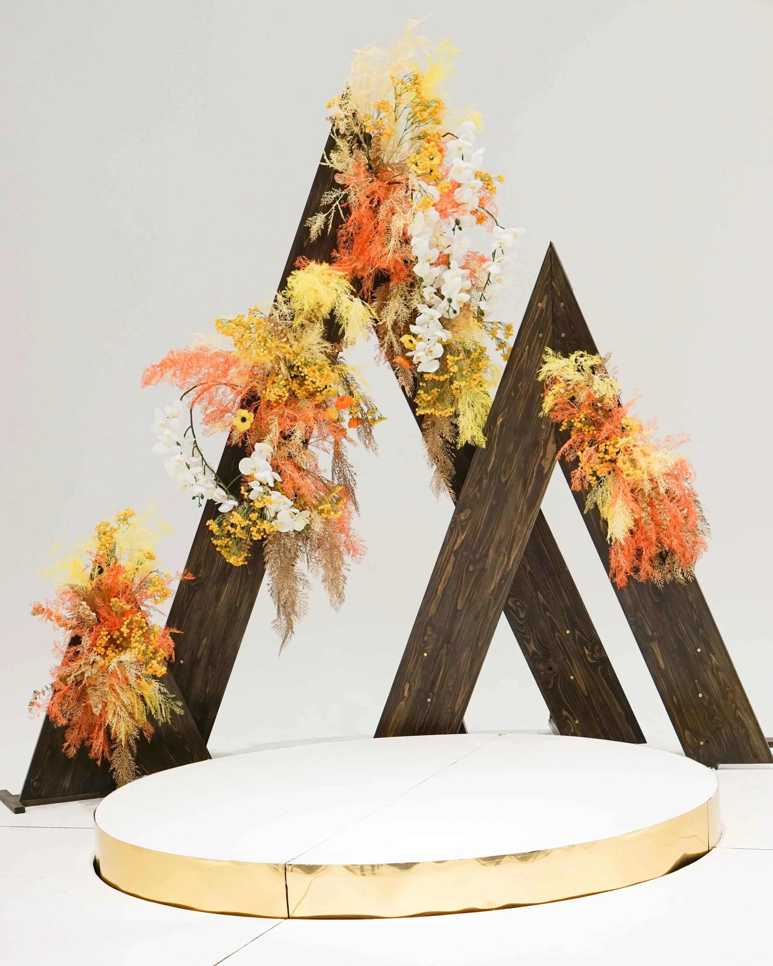 Ceremony Trio Triangle Arches Set