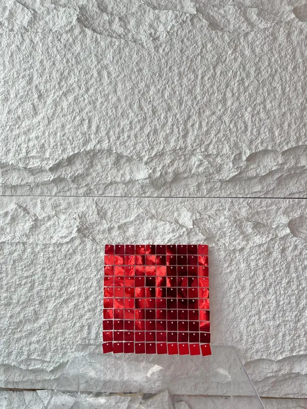 Shimmer Sequin Wall in Red