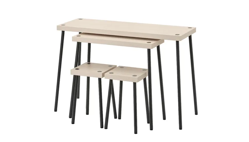 2 Layered Table and 2 Stools