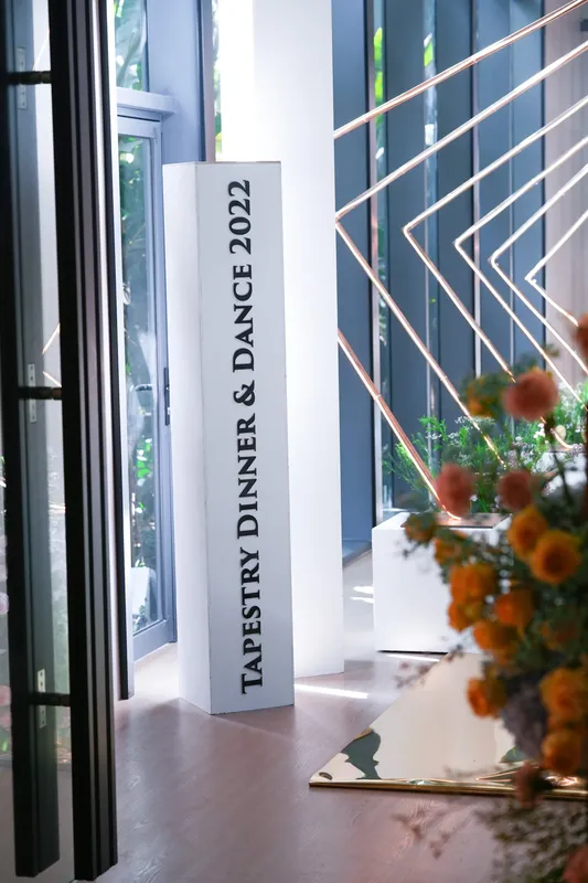 Pillar Signage