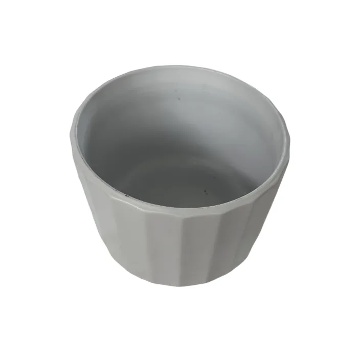 Off-White Scallop Ribbed Pot/Vase